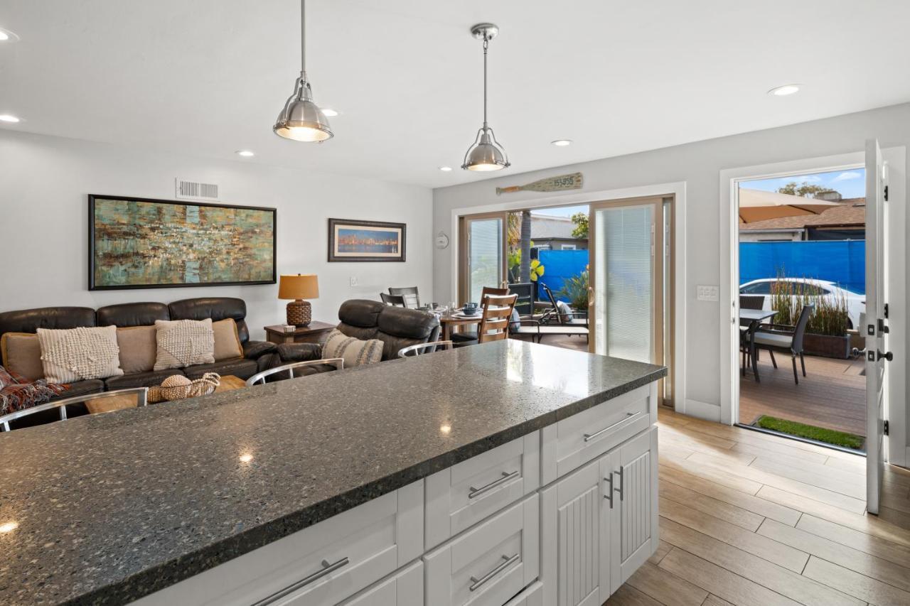 Stunning Beach Home - Large Patio, Parking, Ac & Dog Friendly! San Diego Kültér fotó