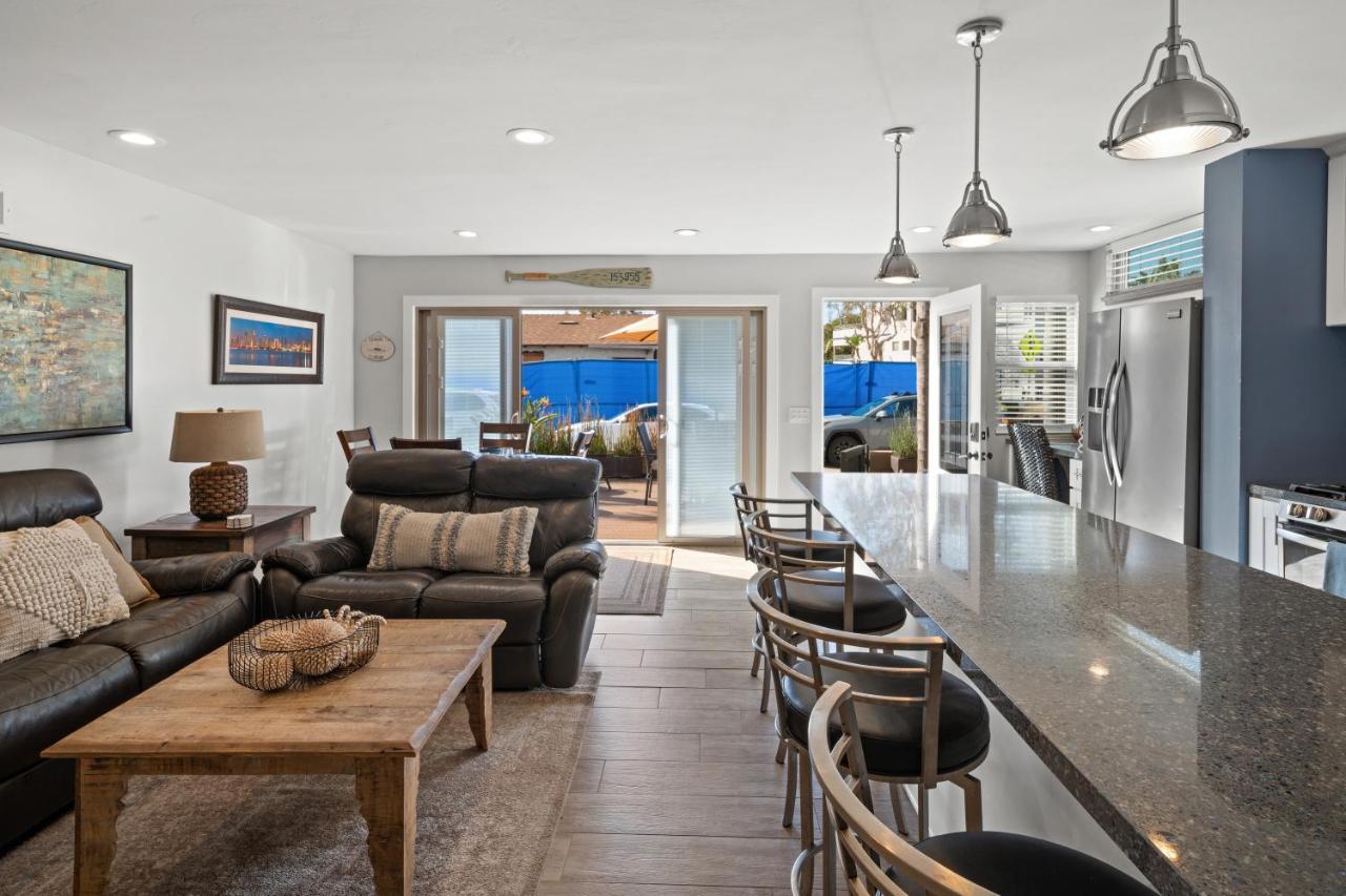 Stunning Beach Home - Large Patio, Parking, Ac & Dog Friendly! San Diego Kültér fotó