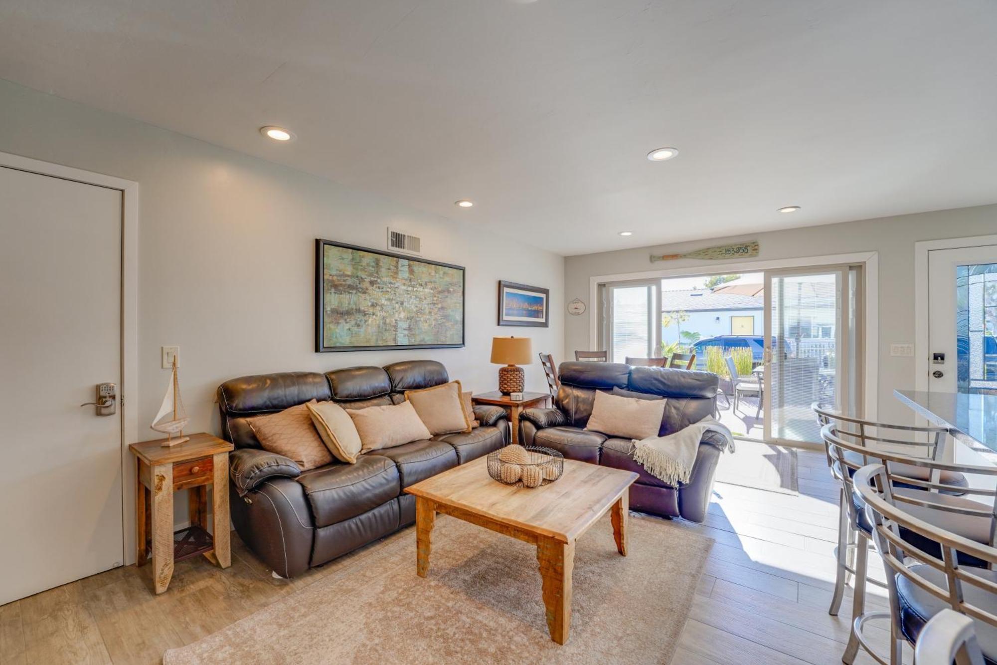 Stunning Beach Home - Large Patio, Parking, Ac & Dog Friendly! San Diego Kültér fotó
